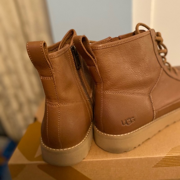 Unisex boots,extremely comfortable and durable. - Picture 5 of 8